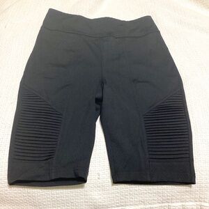 White Birch Athletic Compression Biker Short size M